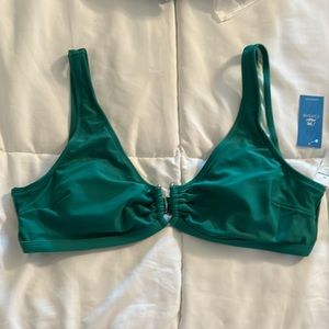 NWT, Cupshe Bikini Top, never worn
